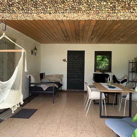 Ruhig, Sonnig Und Etwas Speziell Apartment Hilzingen Bagian luar foto