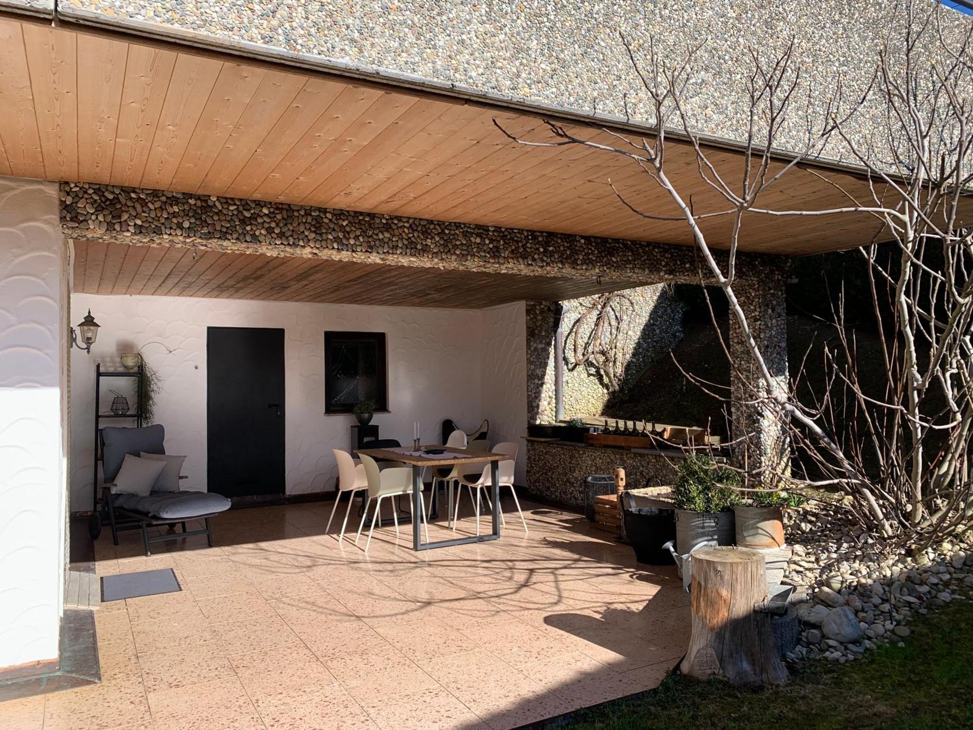 Ruhig, Sonnig Und Etwas Speziell Apartment Hilzingen Bagian luar foto